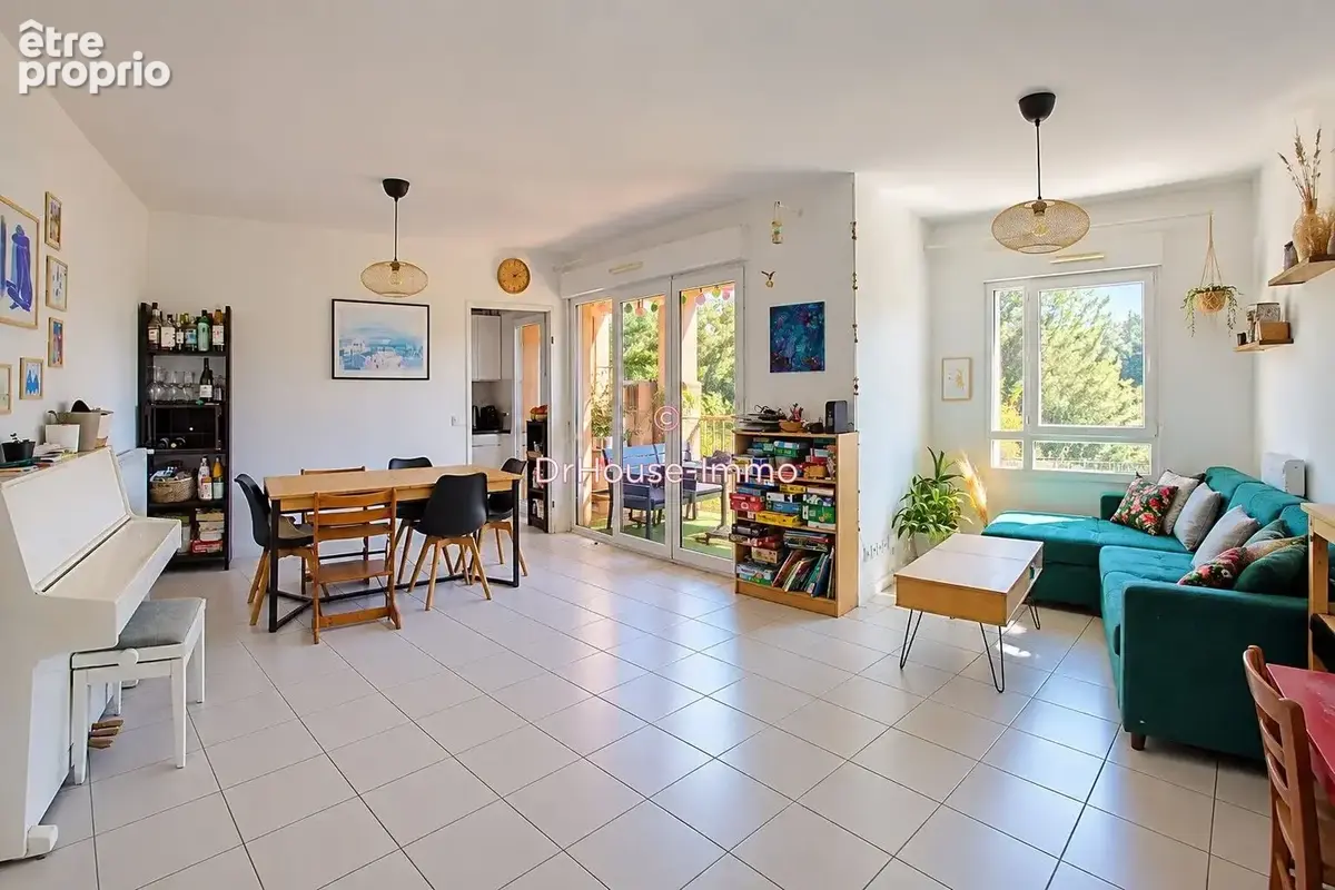 Appartement 4 pièces 87 m² à vendre à Floirac (33270) - photo 2