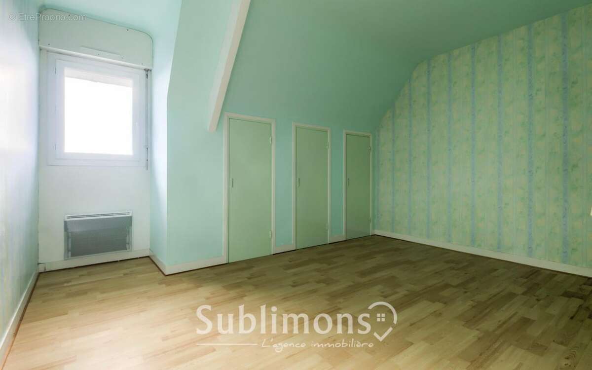 Maison à LOCOAL-MENDON