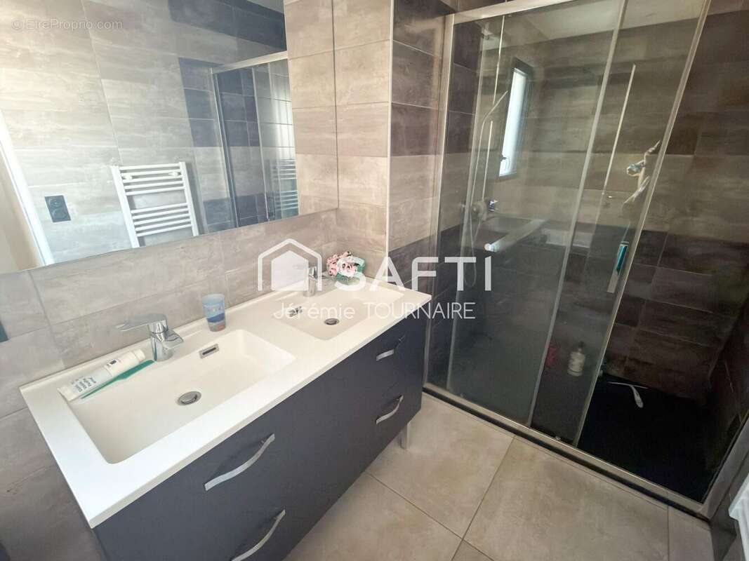 Maison 118 m² à Saint-Jean-De-Liversay  - photo 7