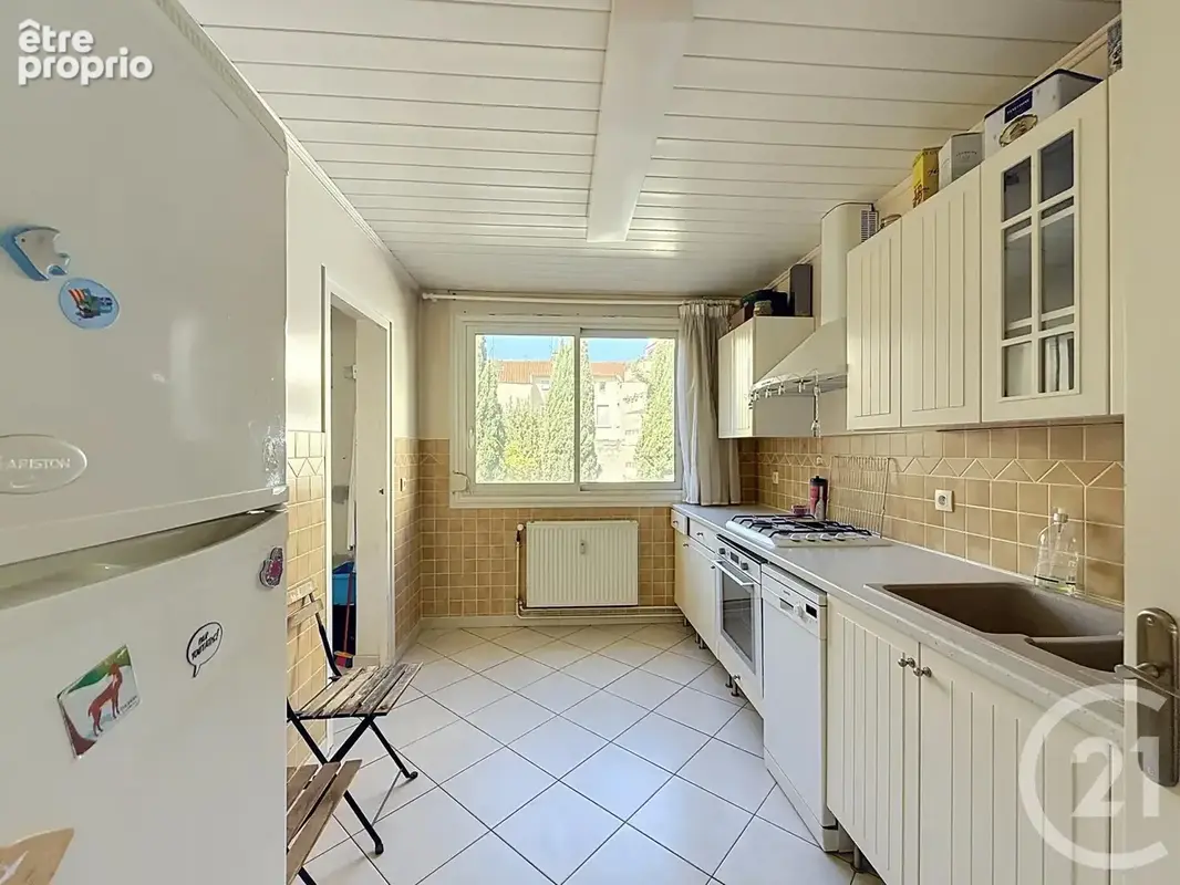 Appartement 4 pièces 78 m² à vendre à Lyon-7e (69007) - photo 9