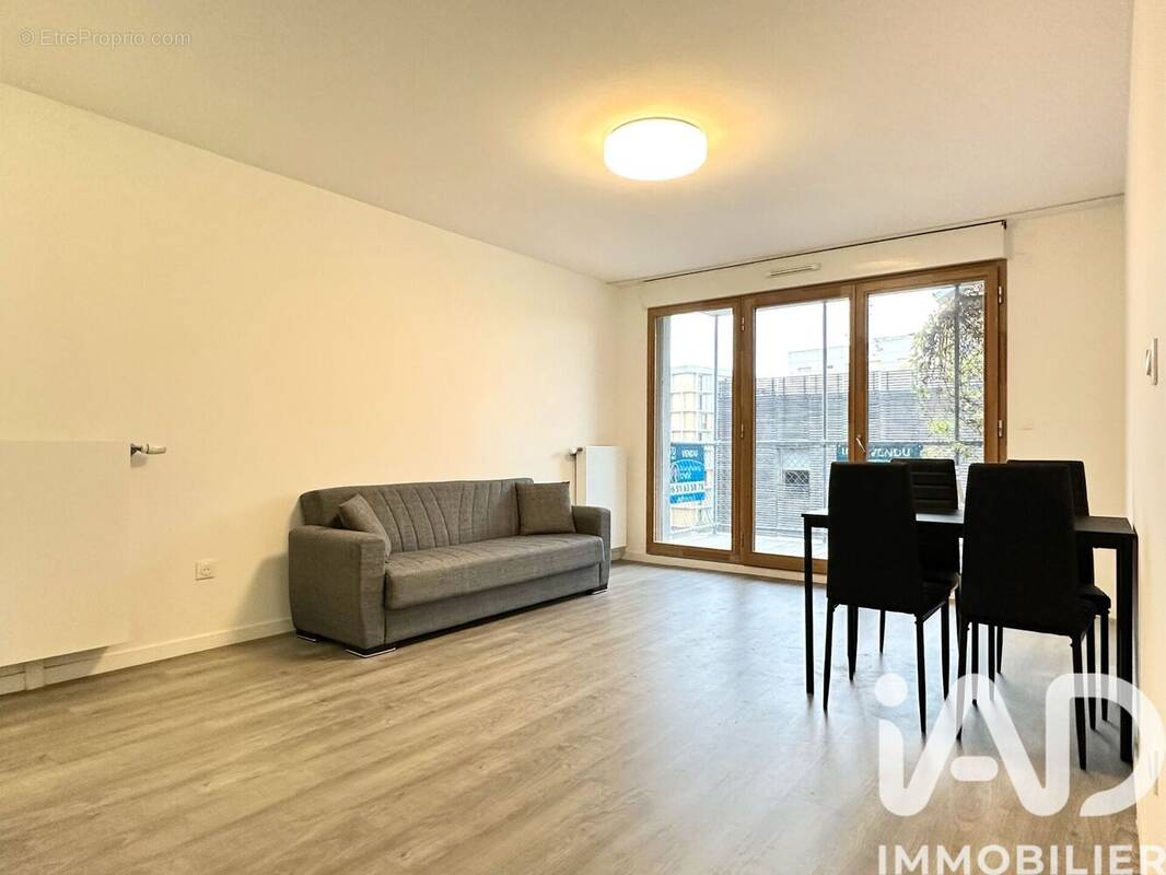 Photo 1 - Appartement à ASNIERES-SUR-SEINE
