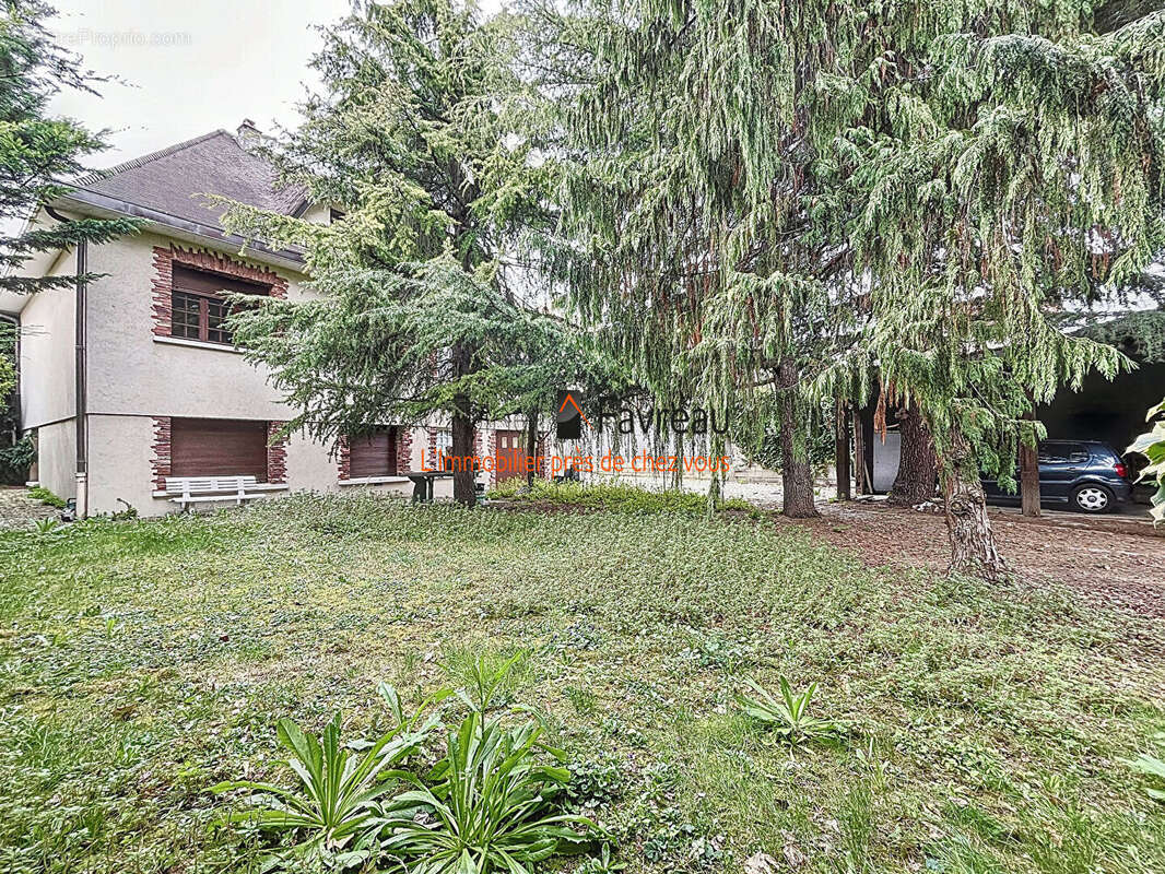 Maison à VITRY-SUR-SEINE