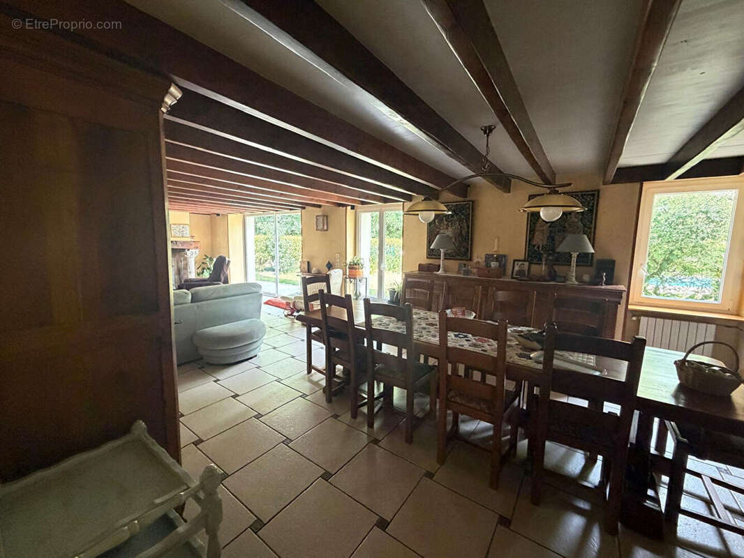 Maison à BELIN-BELIET