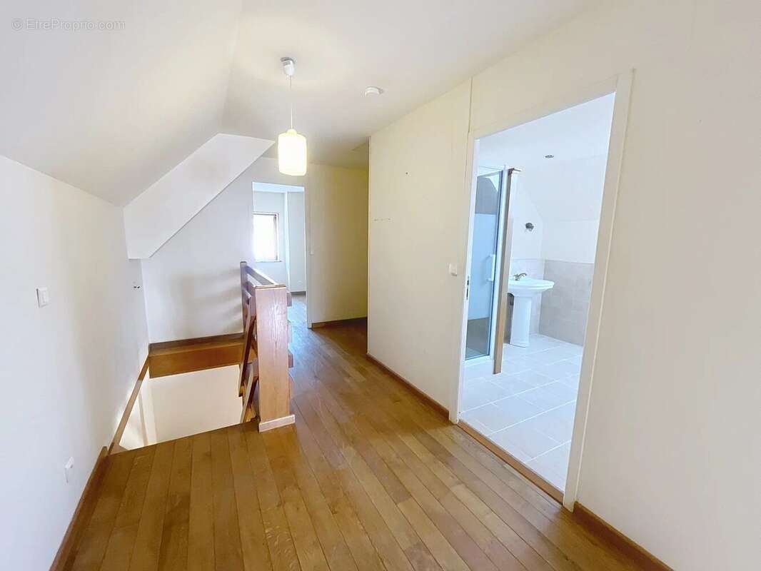 Maison à MONAMPTEUIL