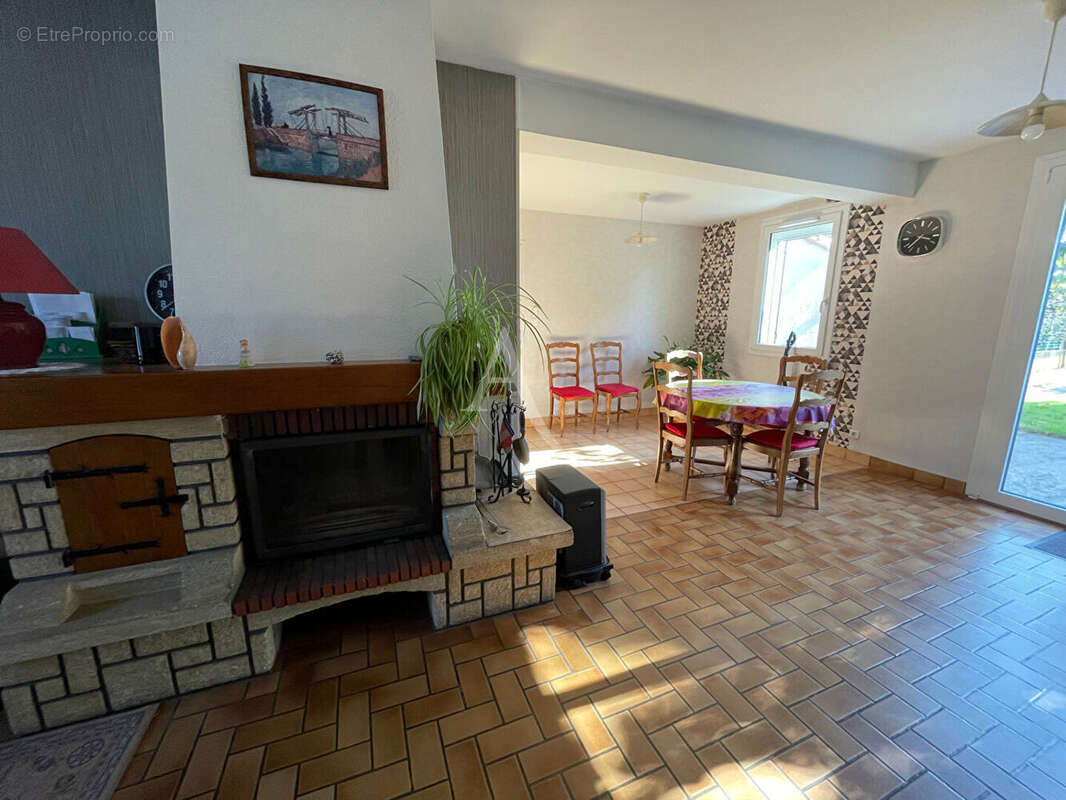 Maison à SAINT-AIGNAN-GRANDLIEU