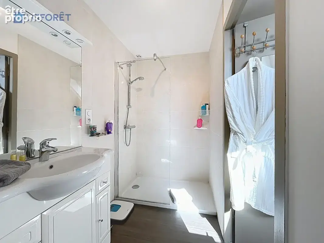 BIGNAN - Maison 240m², 4 suites parentales - photo 8