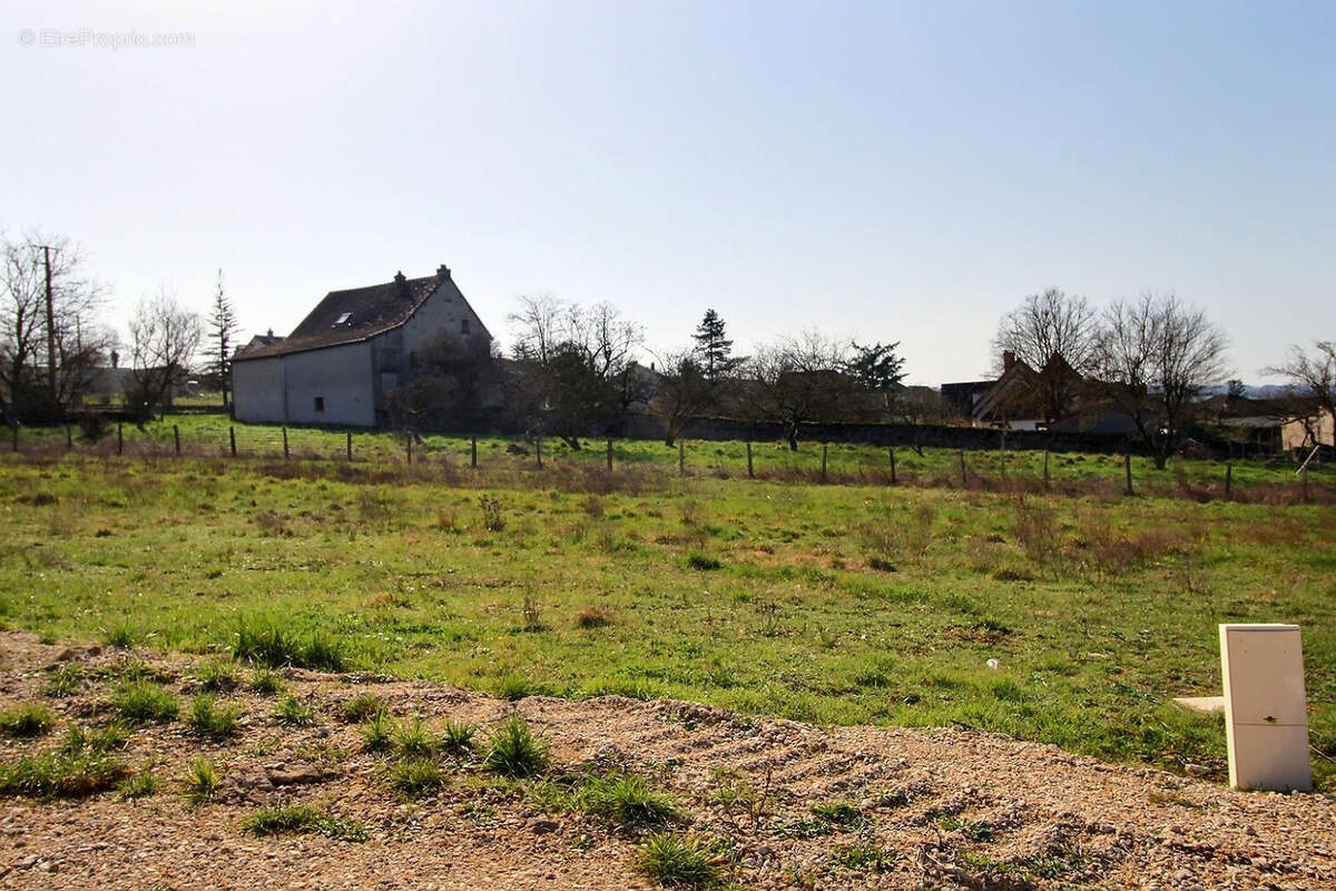 Terrain à GERMAGNY