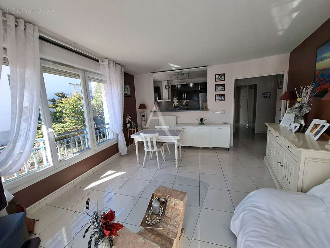 Appartement à LIMEIL-BREVANNES