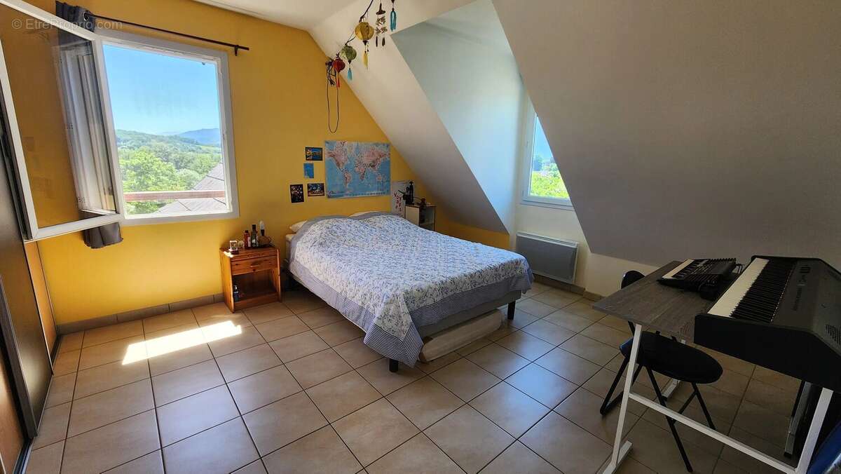 Maison à ASSON