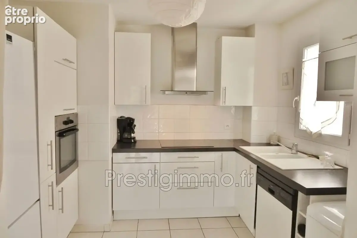 Appartement 70 m² à Mandelieu-La-Napoule  - photo 4