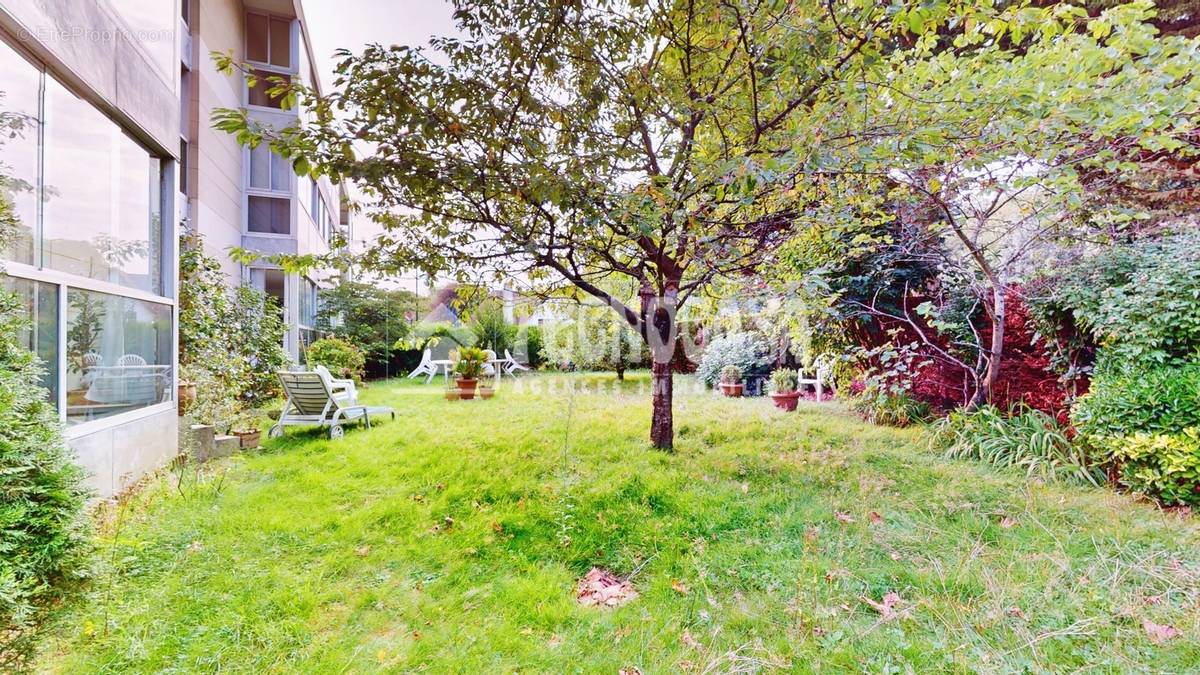 Appartement à LE CHESNAY