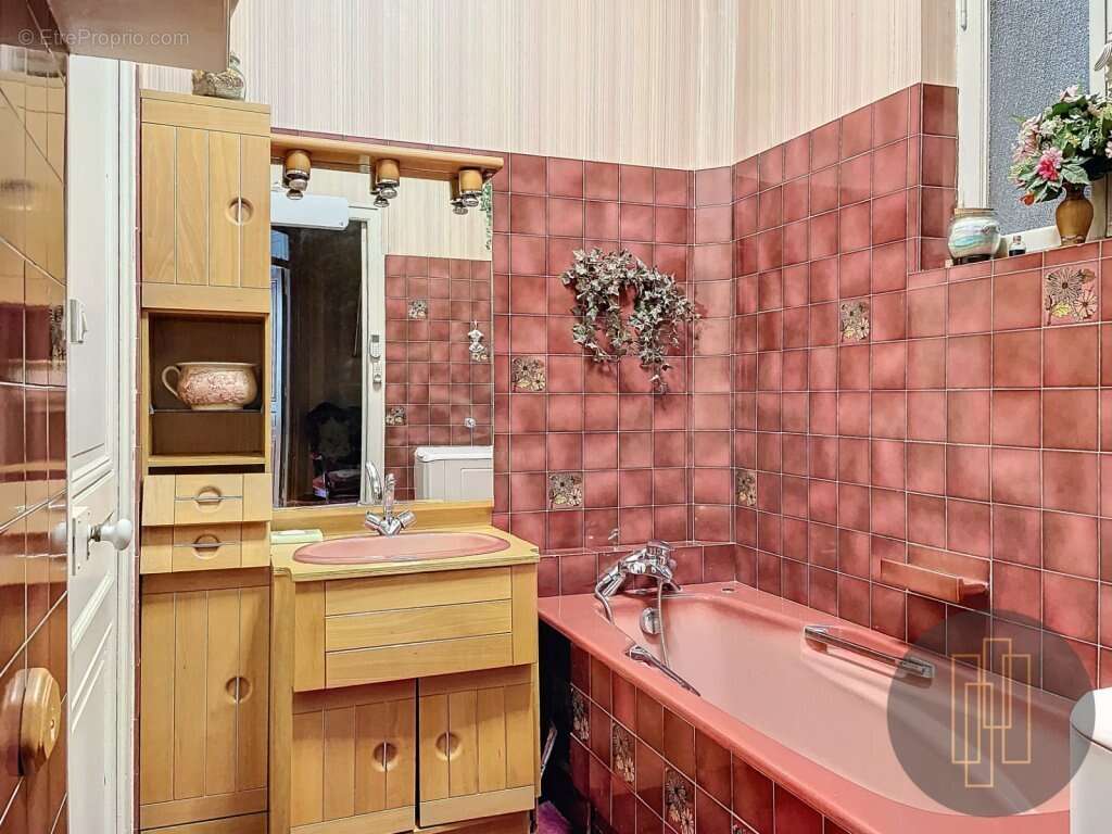 Appartement à LYON-6E