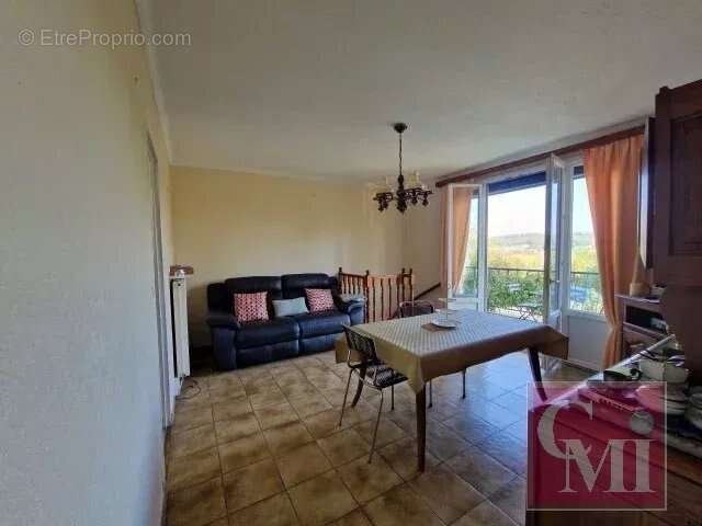 Appartement à BREUILLET