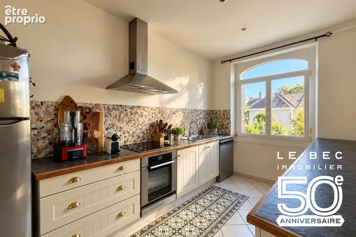 Maison 6 pièces 136 m² à vendre à Vannes (56000) - photo 2