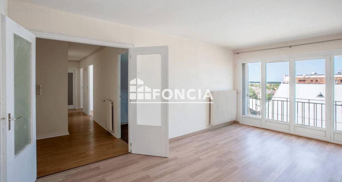 Appartement à MAUREPAS