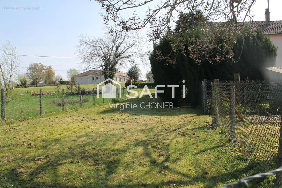 Maison 75 m² à Rongeres  - photo 8