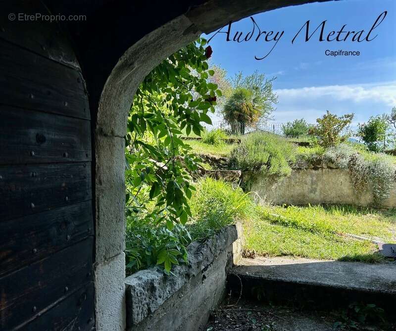 Maison individuelle à vendre à Ruffieux + Grange 200 m² + terrain + vue dégagée à 1h de Genève, 45 min d'Annecy et 30 min d'Aix- - photo 17