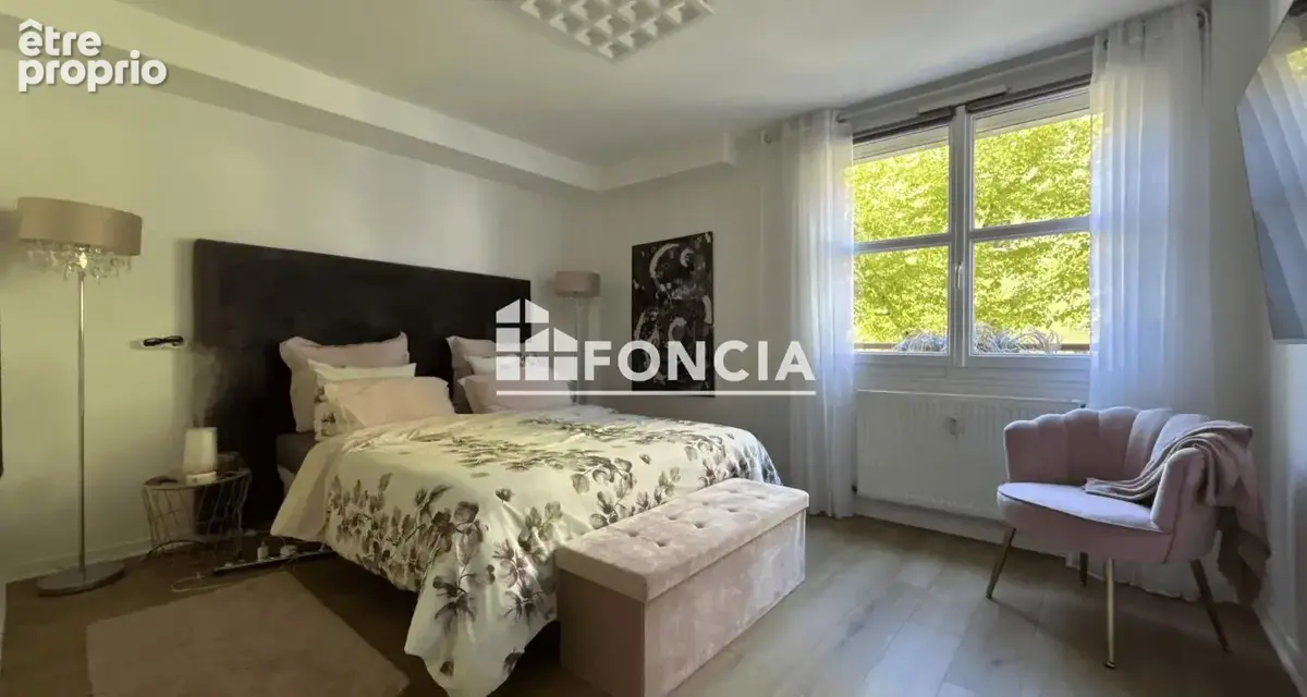 Magnifique appartement T4 de 107 m² – Centre-ville du Mans - photo 5
