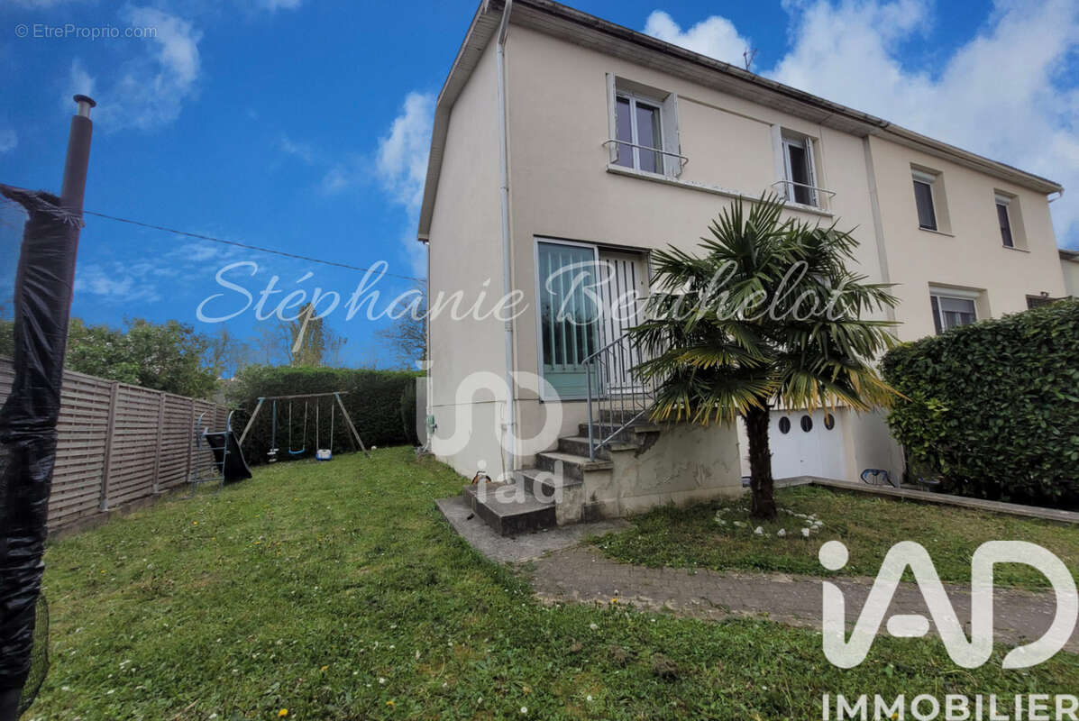 Photo 8 - Maison à CLAYE-SOUILLY
