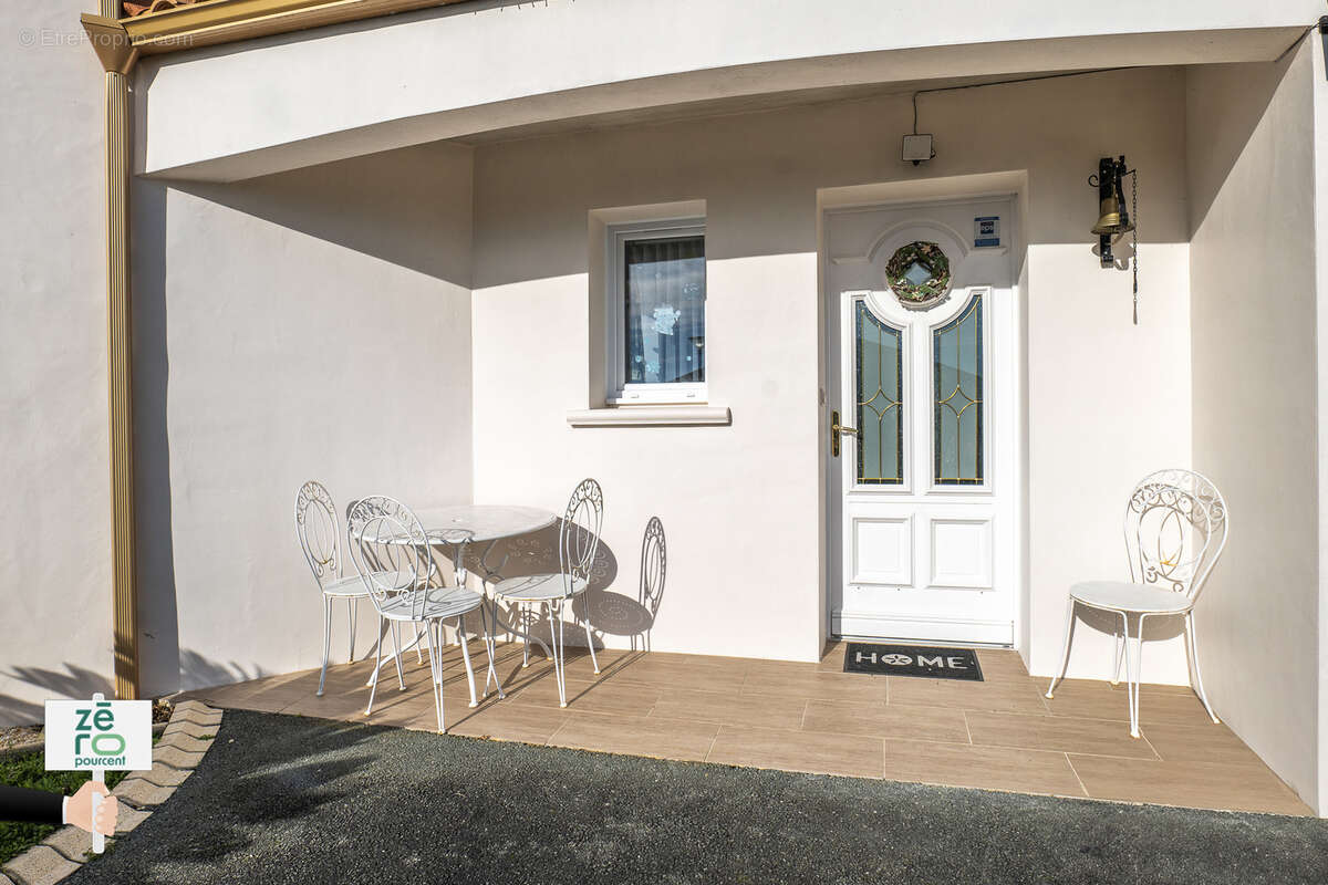 Maison à LANDEVIEILLE