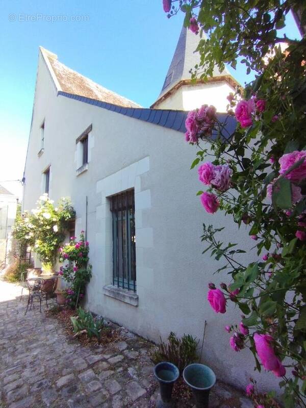 Maison à SAINT-EPAIN