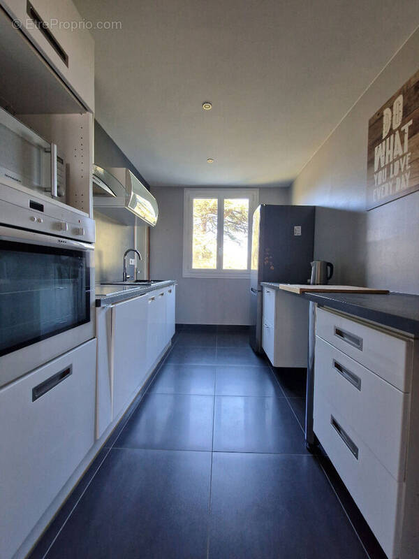 Appartement à SAINT-SEBASTIEN-SUR-LOIRE