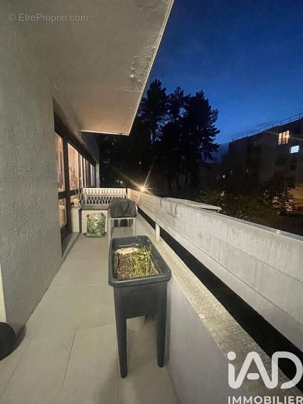 Photo 8 - Appartement à LES ULIS