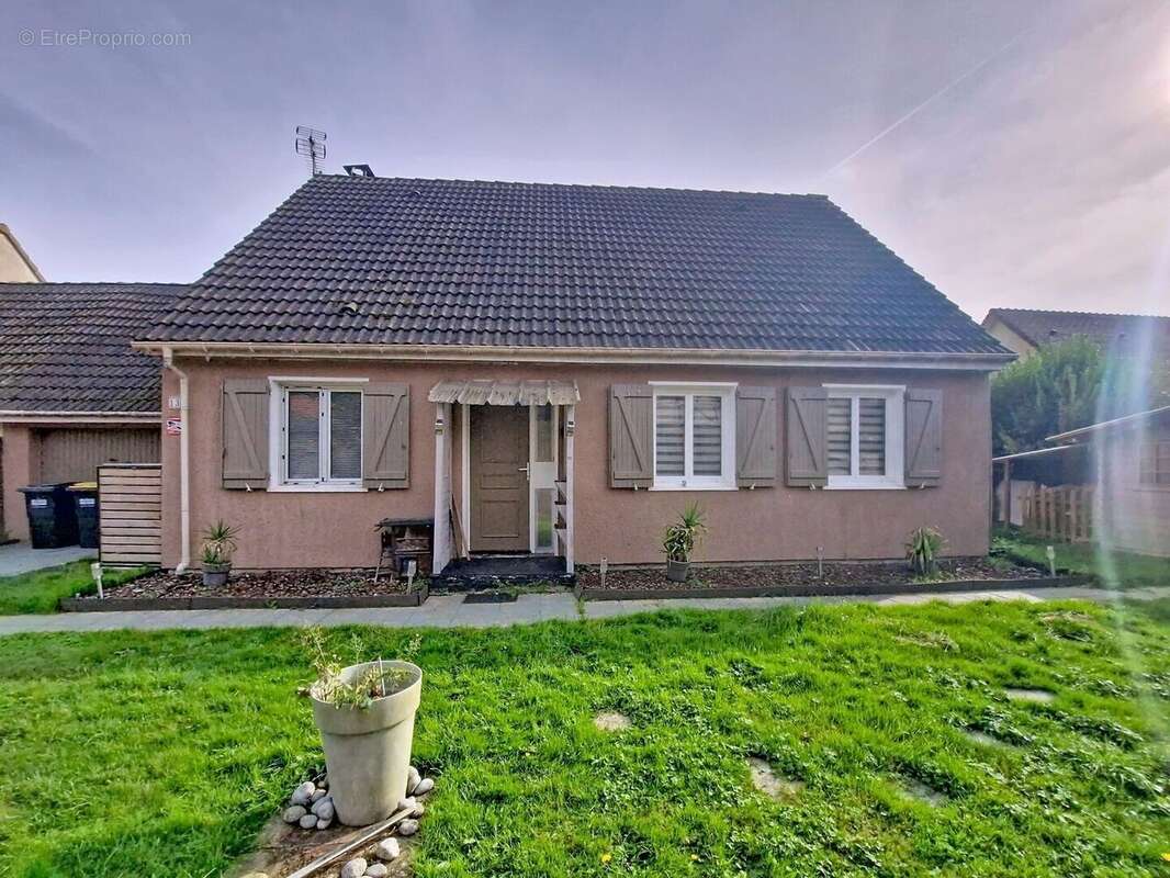 Maison  4 pièce(s) proche Etrepagny - photo 4