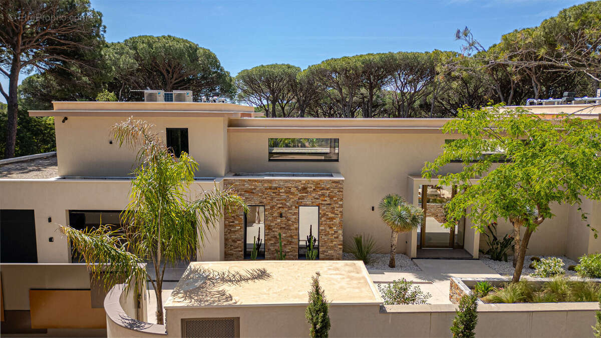 Maison à SAINT-RAPHAEL