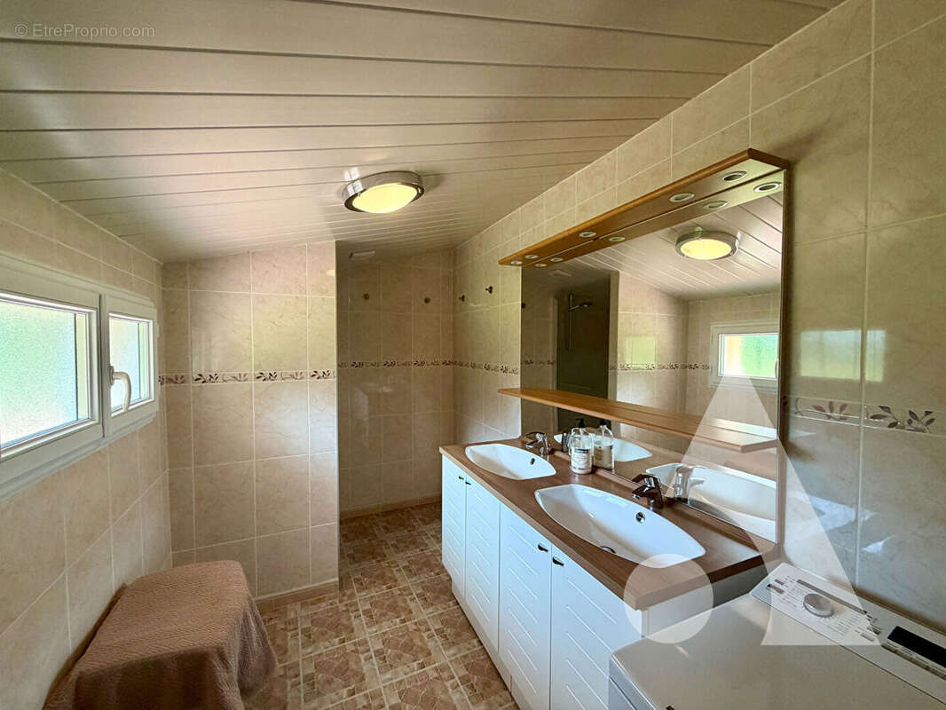 Belle Longère Forêt Chenu 7 pièce(s) 152 m2 3 chambres 1 bureau - photo 16