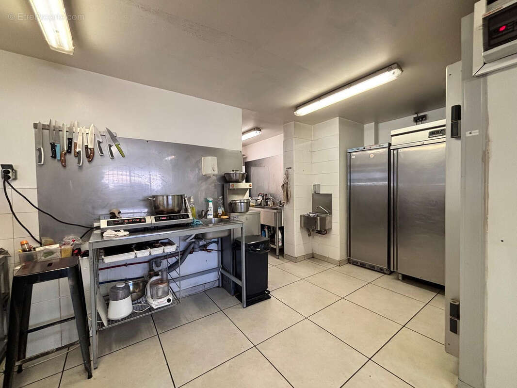 Cession droit au bail restaurant 140m2 La Penne-sur-Huveaune 13821 - photo 5