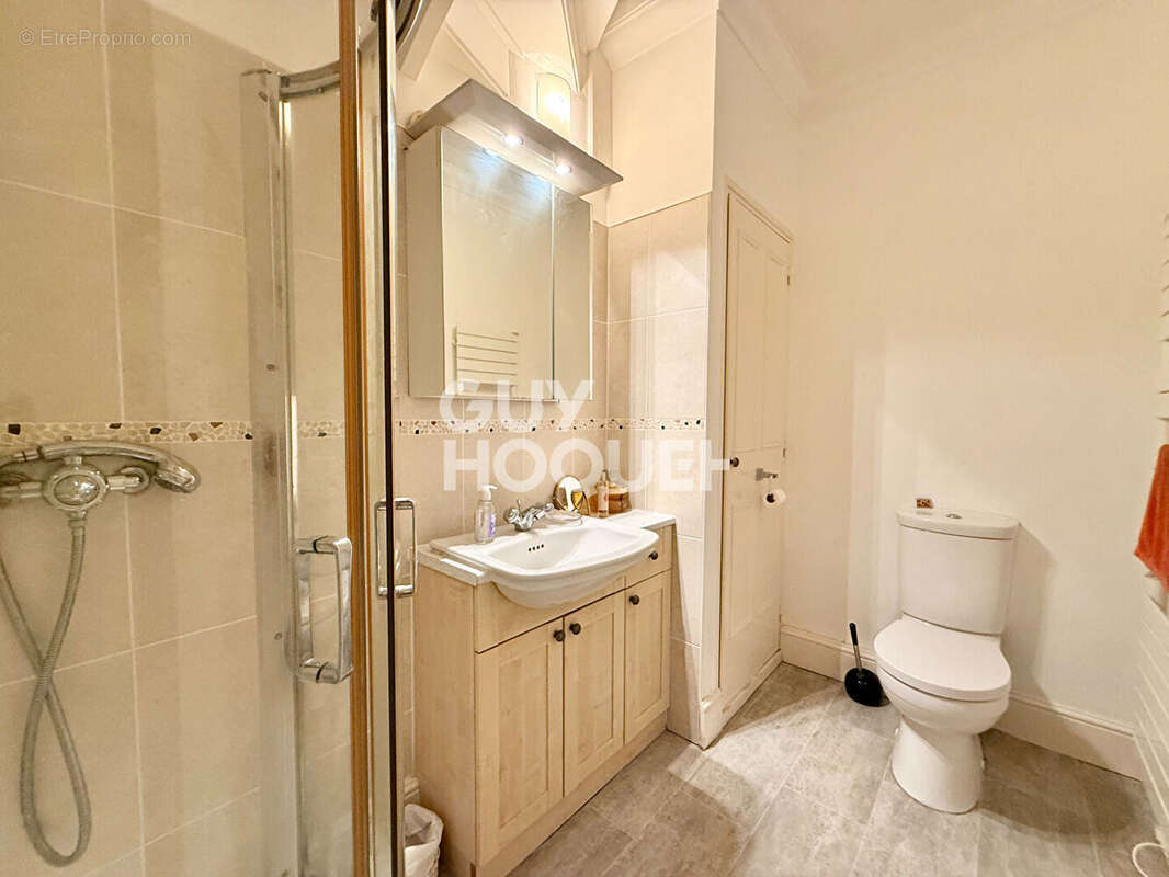 Appartement à TOURGEVILLE