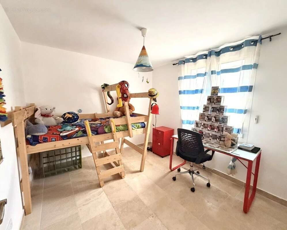 Maison à MARIGNANE