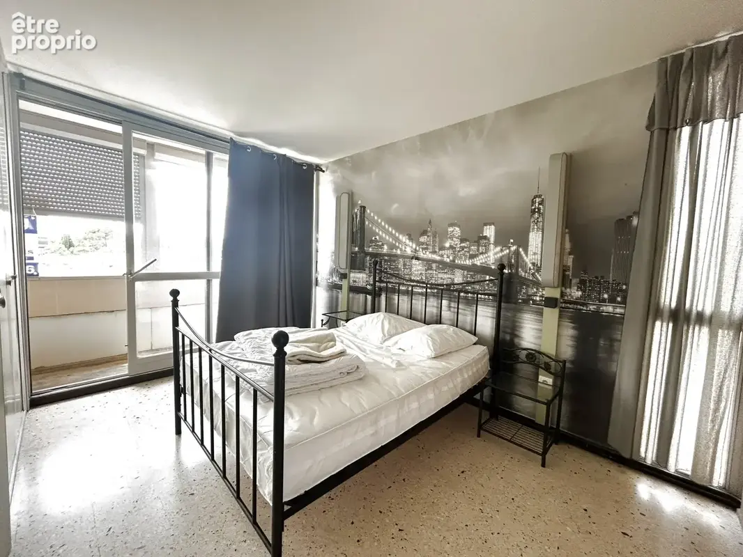À Balaruc-Les-Bains, grand appartement avec balcon à vendre - photo 6