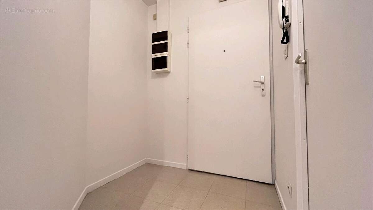 Appartement à LOUVRES