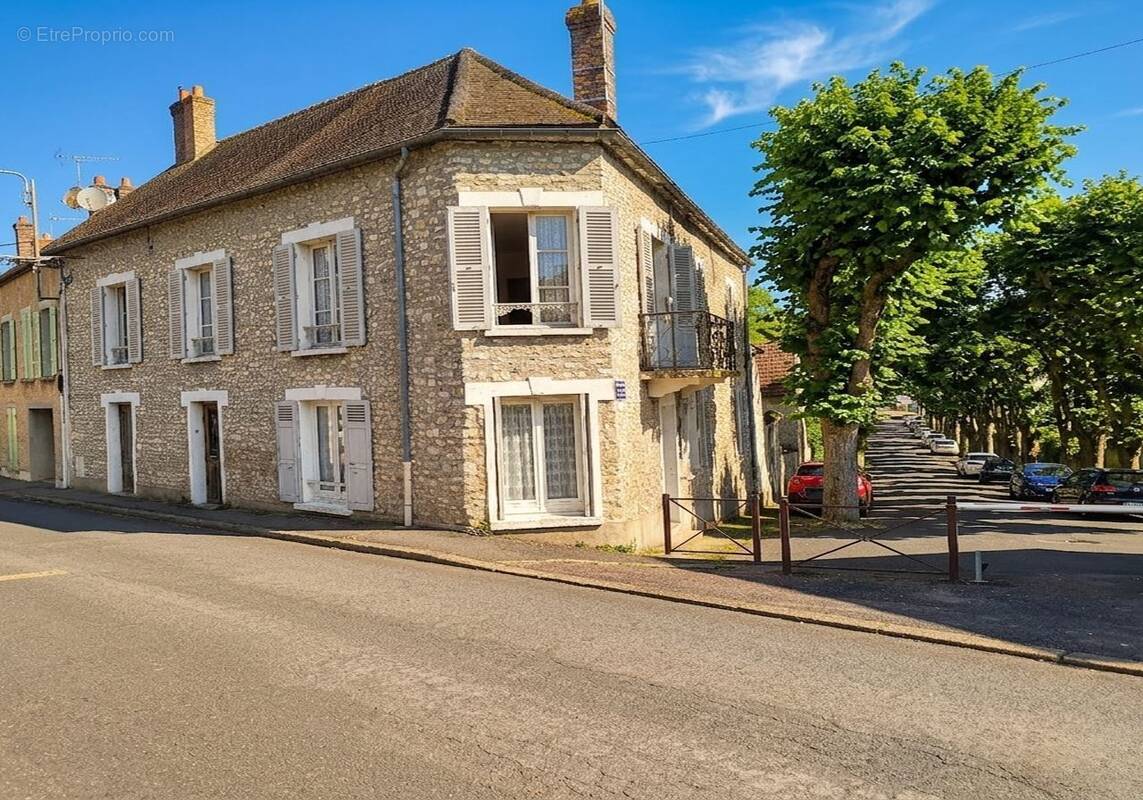 Appartement à MEREVILLE