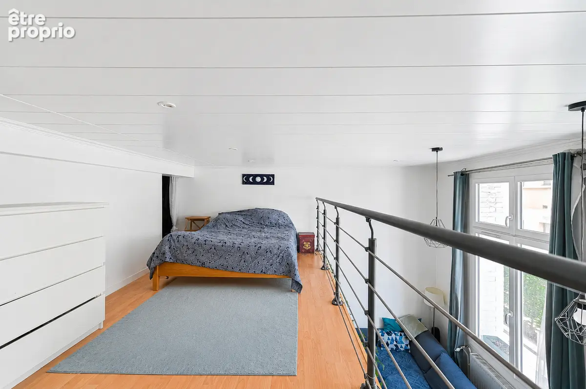 Grand appartement lumineux avec mezzanine - 43m² - ancien atelier d'artistes - photo 7