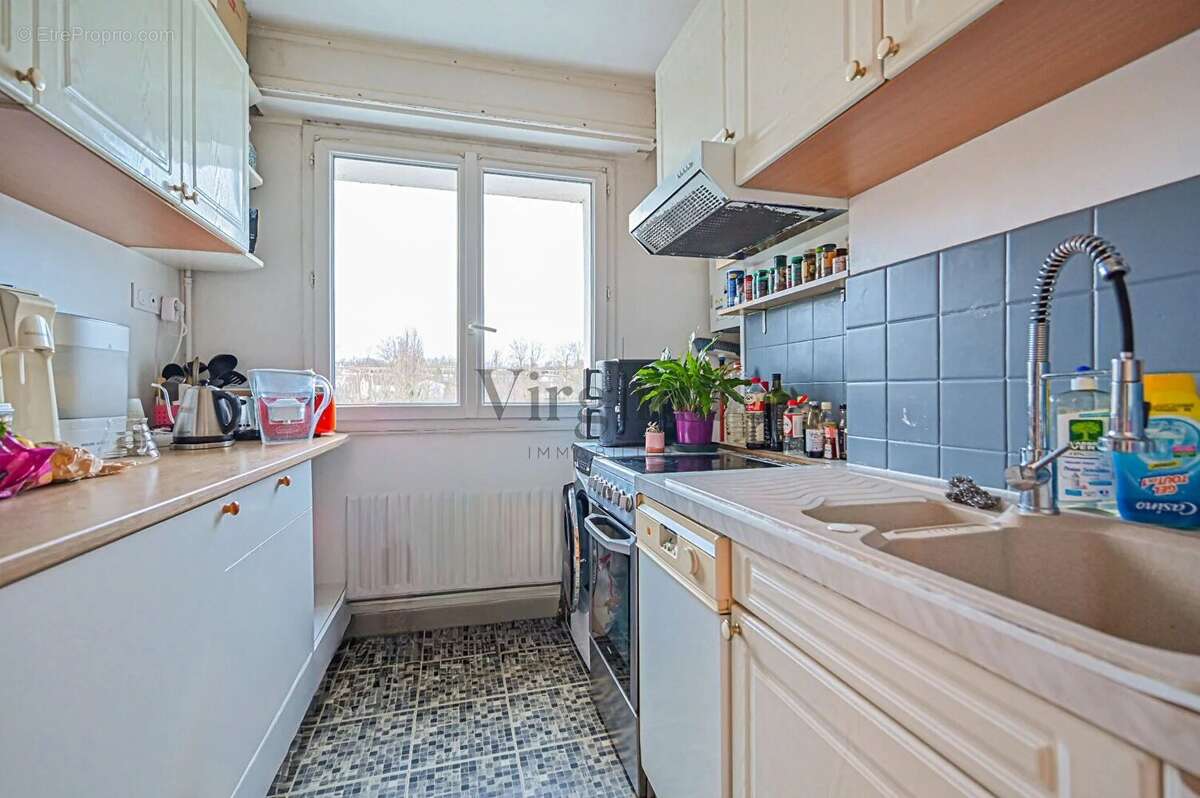 Appartement à MAISONS-ALFORT