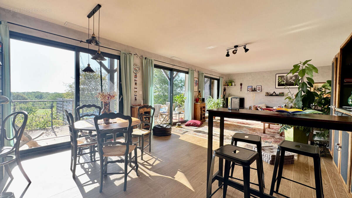 Maison Saint Jean De Laur 2 pièce(s) 65.6 m2 - photo 7