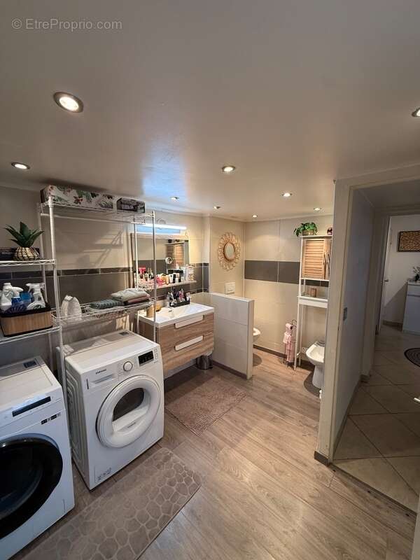 Maison à CRANVES-SALES