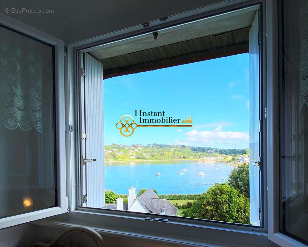 Maison à PLOUGASNOU