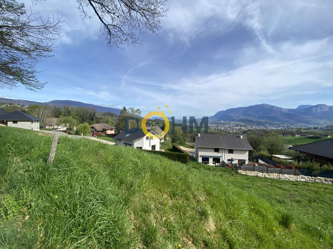 Terrain à CHAMBERY