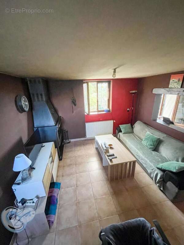 Appartement à SAINT-TRINIT