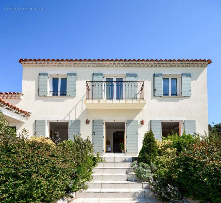Maison à UZES