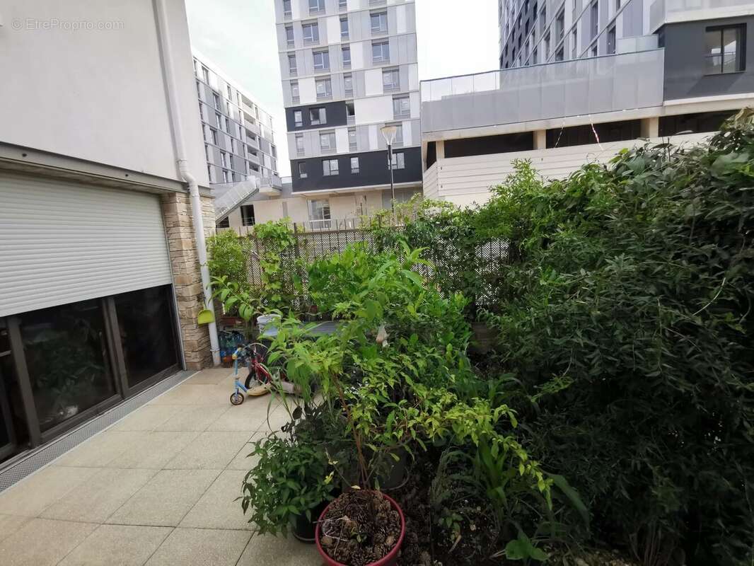 94200 ivry sur seine duplex recent (2019) 4 pieces 80.3 m² avec un parking et une terrasse de 20 m² - photo 7