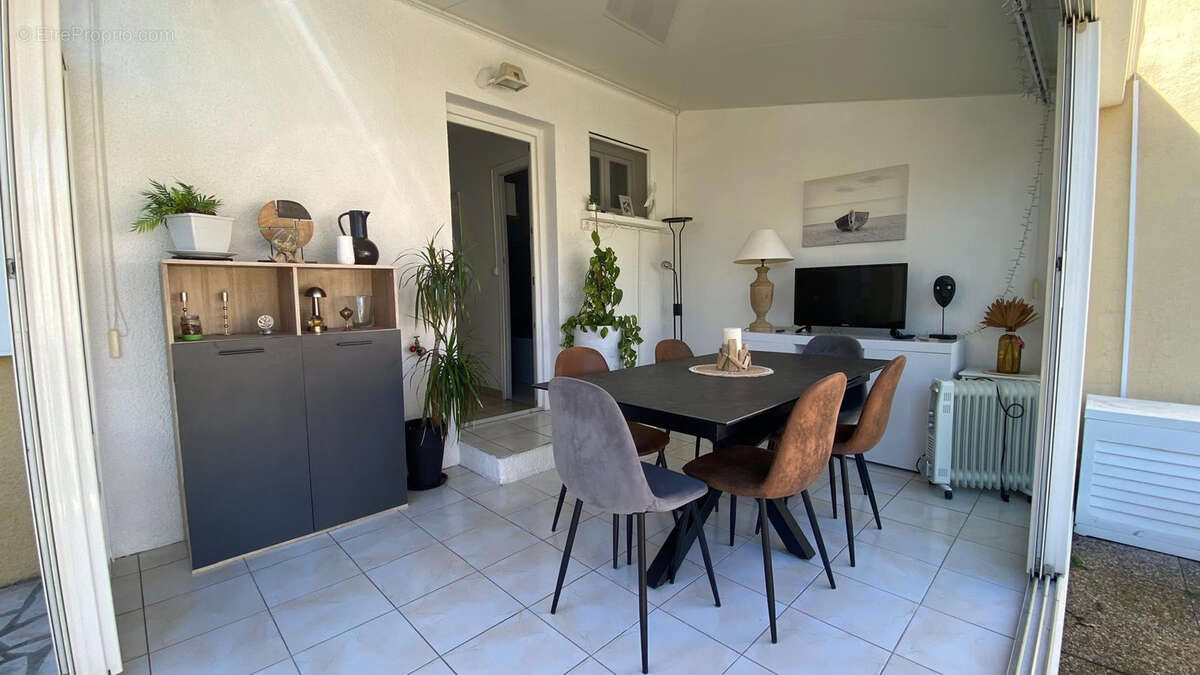 Maison à LEZIGNAN-CORBIERES