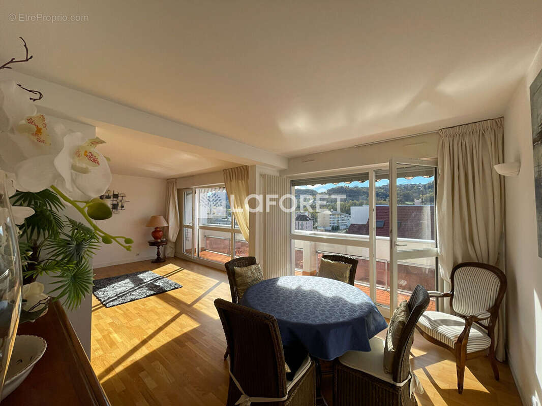 Appartement à LONS-LE-SAUNIER