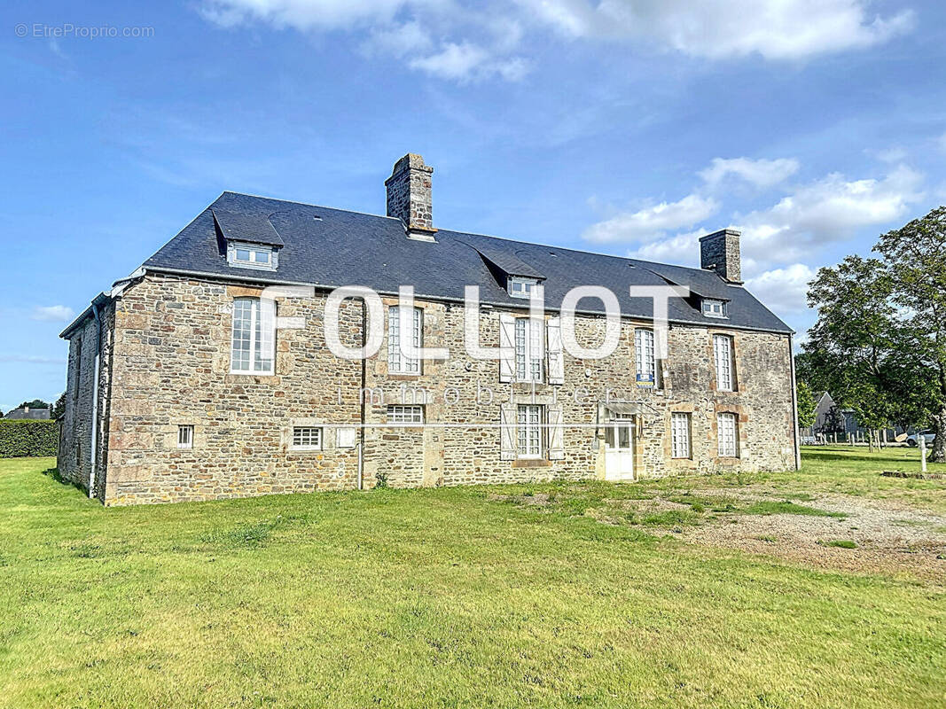 Maison à VIRE