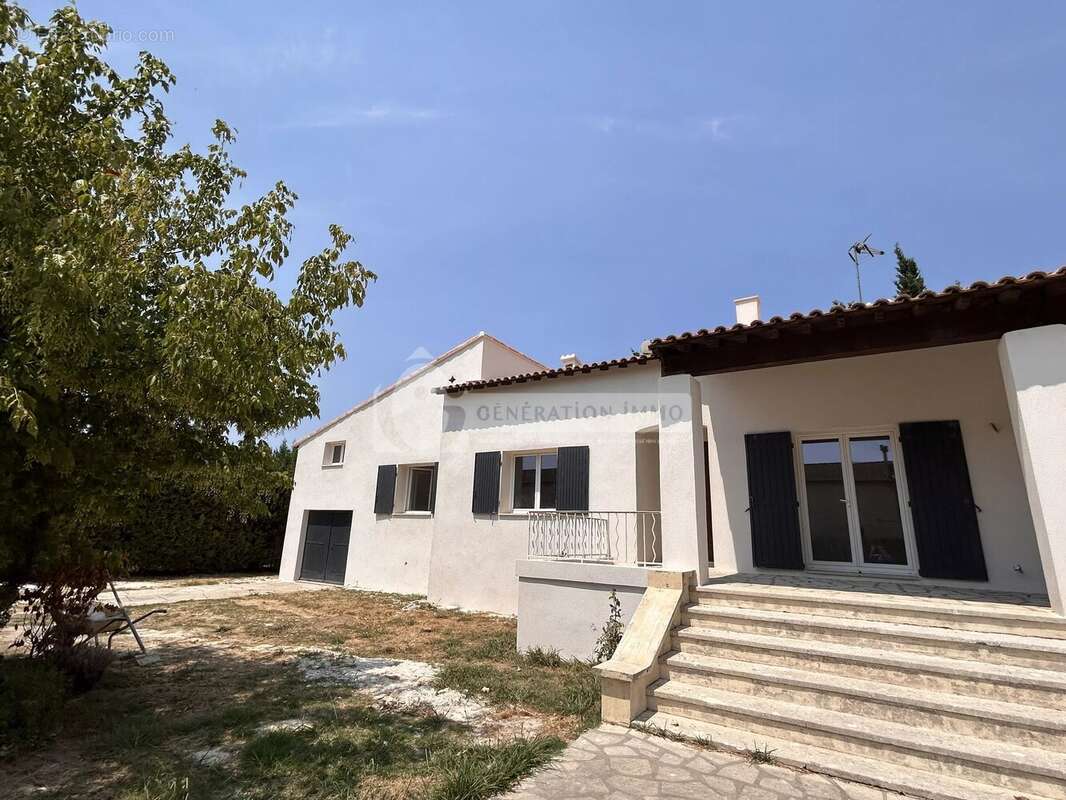 Fontvieille - Maison rénovée 4 chambres - photo 21