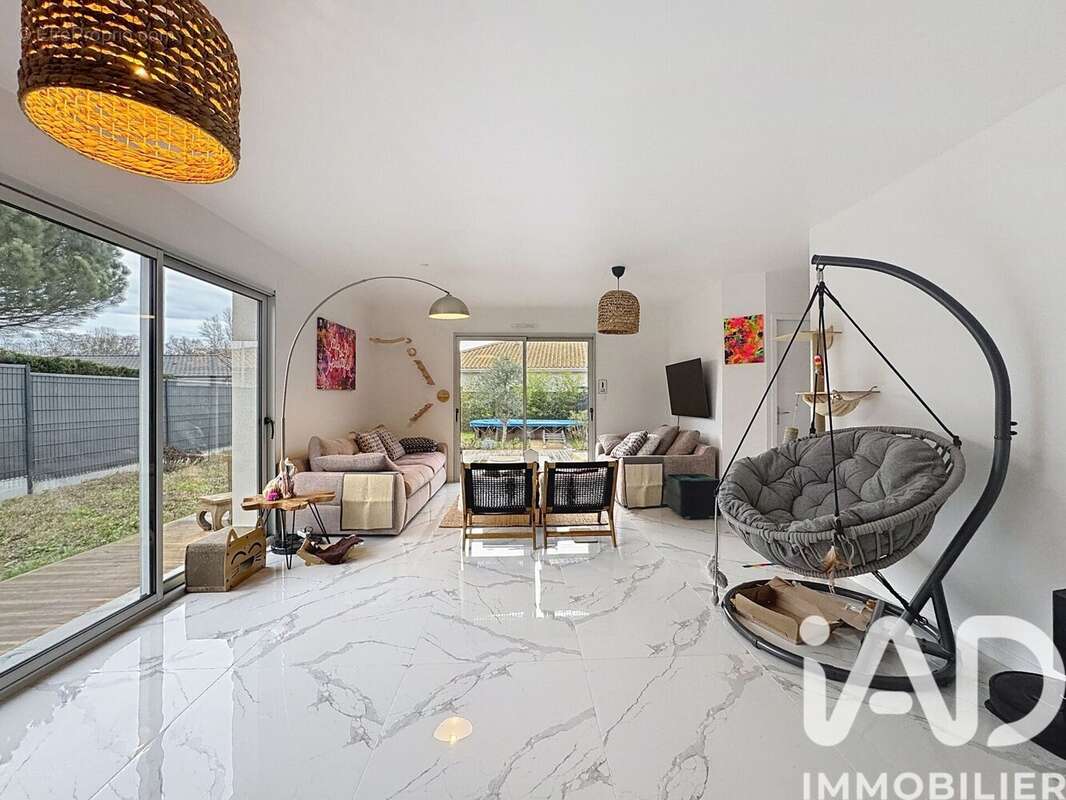 Photo 2 - Maison à VILLENAVE-D'ORNON